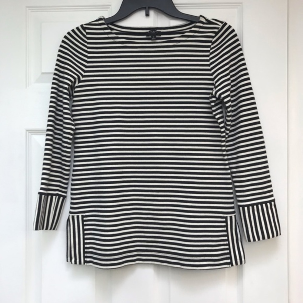 Talbots Petite Long Sleeved Black & White Stripe Top-Size P no other size